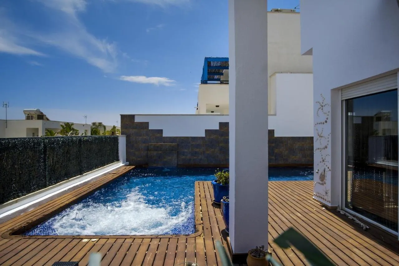 Chalet Villa Las Puertas San Jose